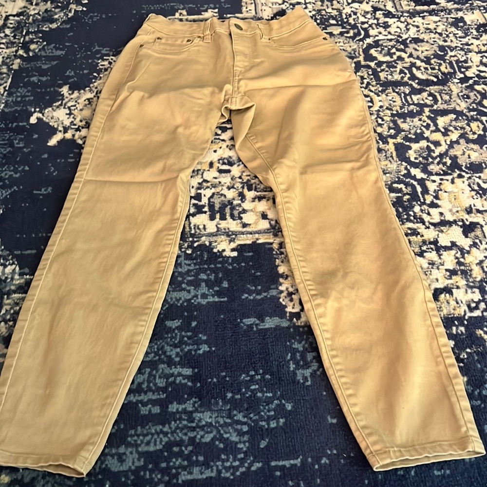 Great condition khaki pants both never worn